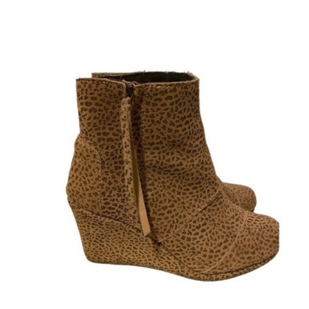 Toms Tan Brown Cheetah Animal Print Suede Leather Wedge Heels Bootie Women’s 7.5